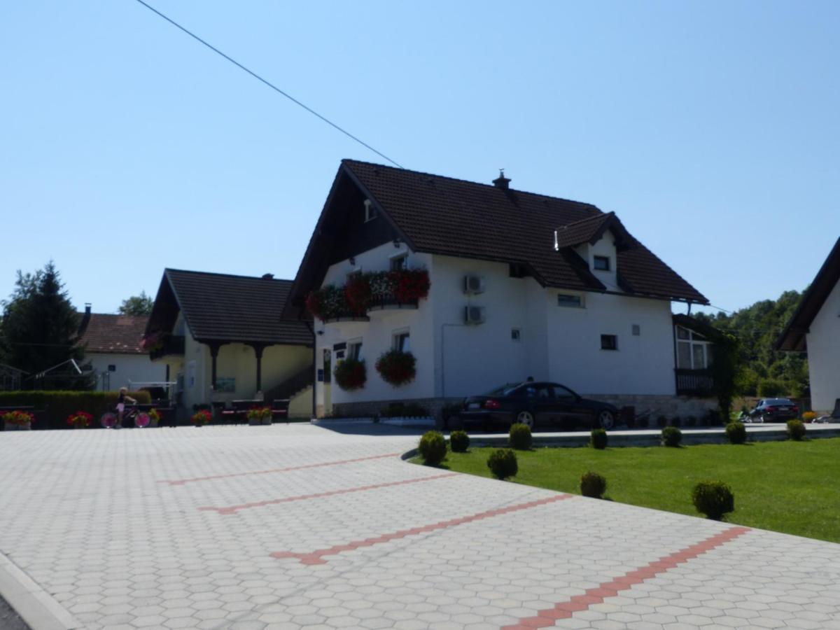 Pensionat House Pox 2